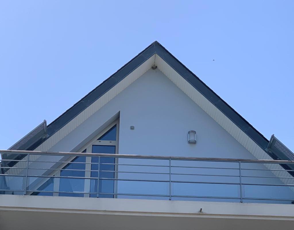 Blue Bay Studio Terrasse Довил Екстериор снимка