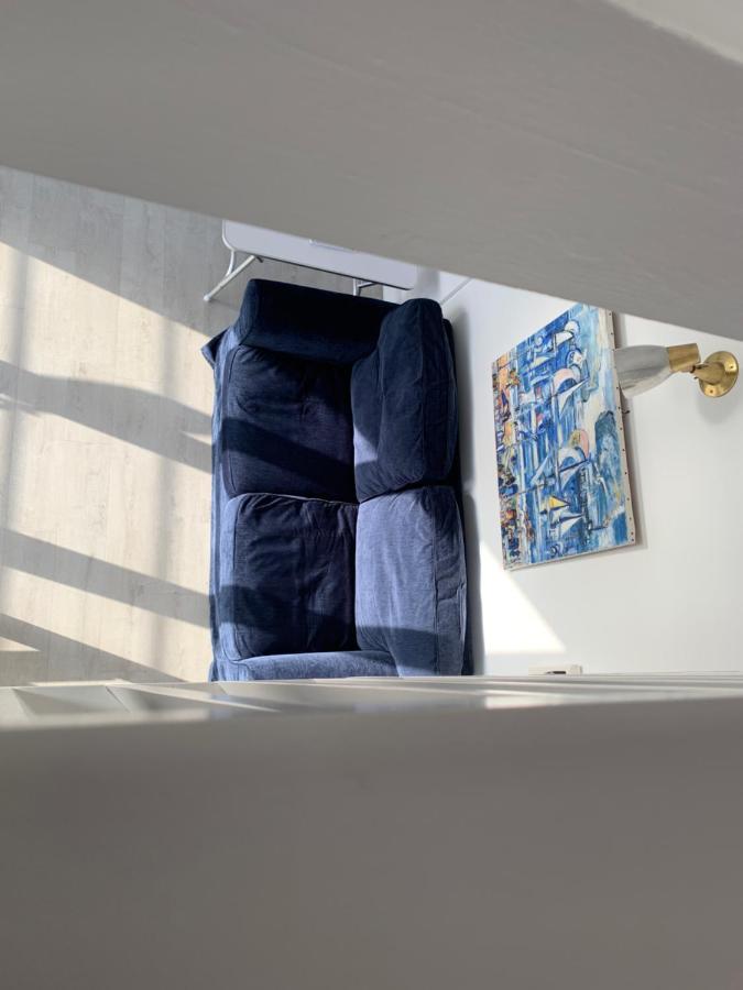 Blue Bay Studio Terrasse Довил Екстериор снимка